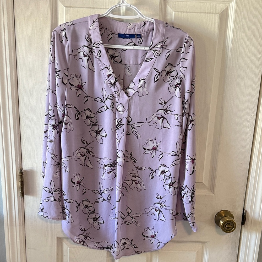 Apt. 9 Floral Lavender Blouse